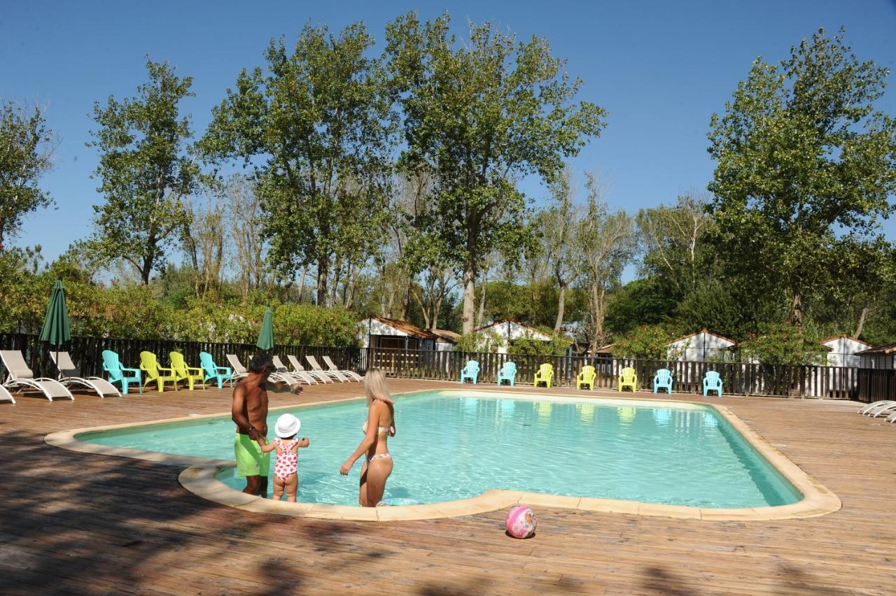 Camping La Dune Vias Esterno foto